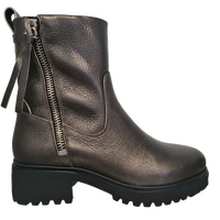 Piedi Nudi boots